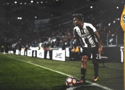 开云体育app-山西队完胜天津队，福克斯状态火热，一场战术与个人英雄主义的完美结合