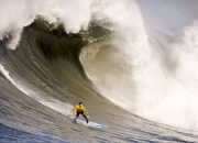 开云官网-米兰奇迹夜，阿尔瓦雷斯统治全场，红黑军团逆转银河战舰