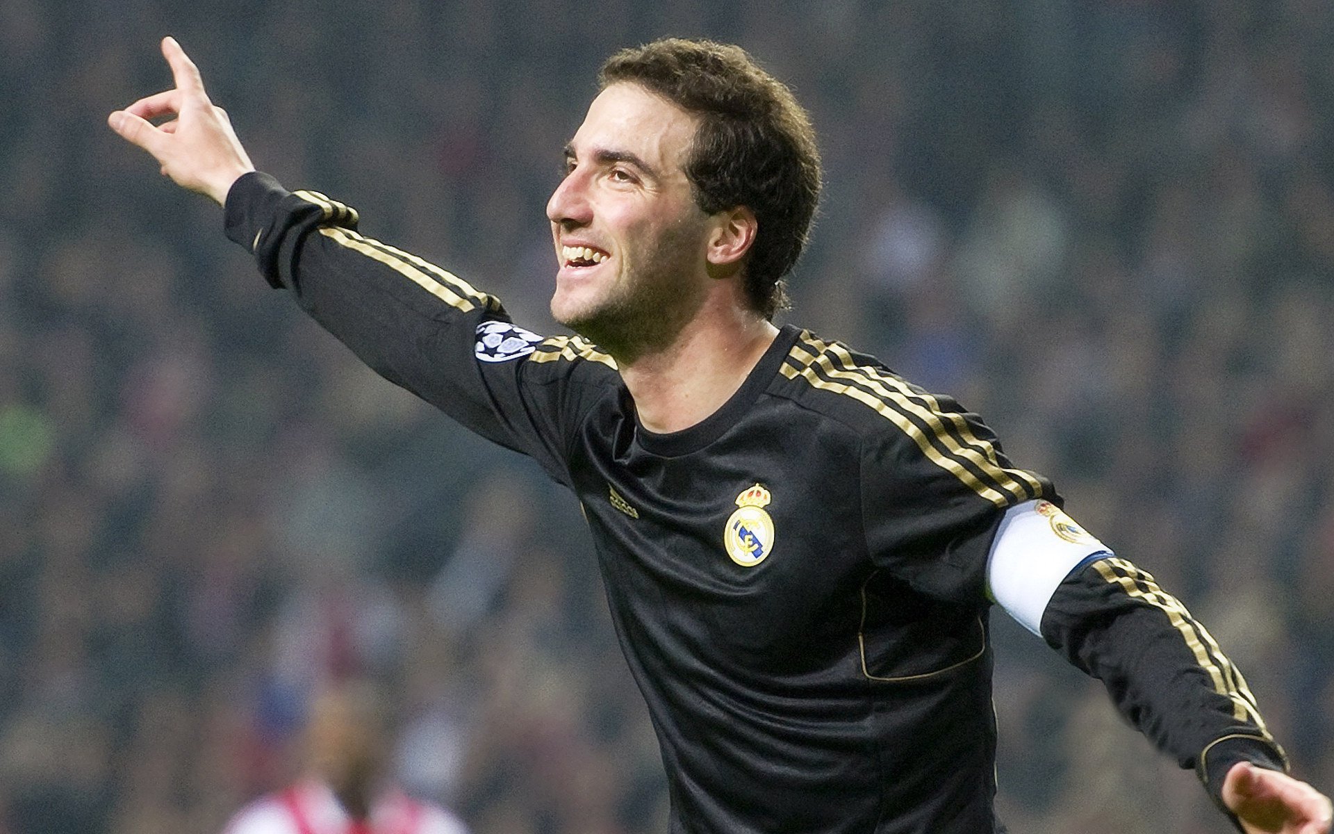 抢七夜，他的每一步都踩在命运的肋骨上—西亚卡姆与时间的独舞