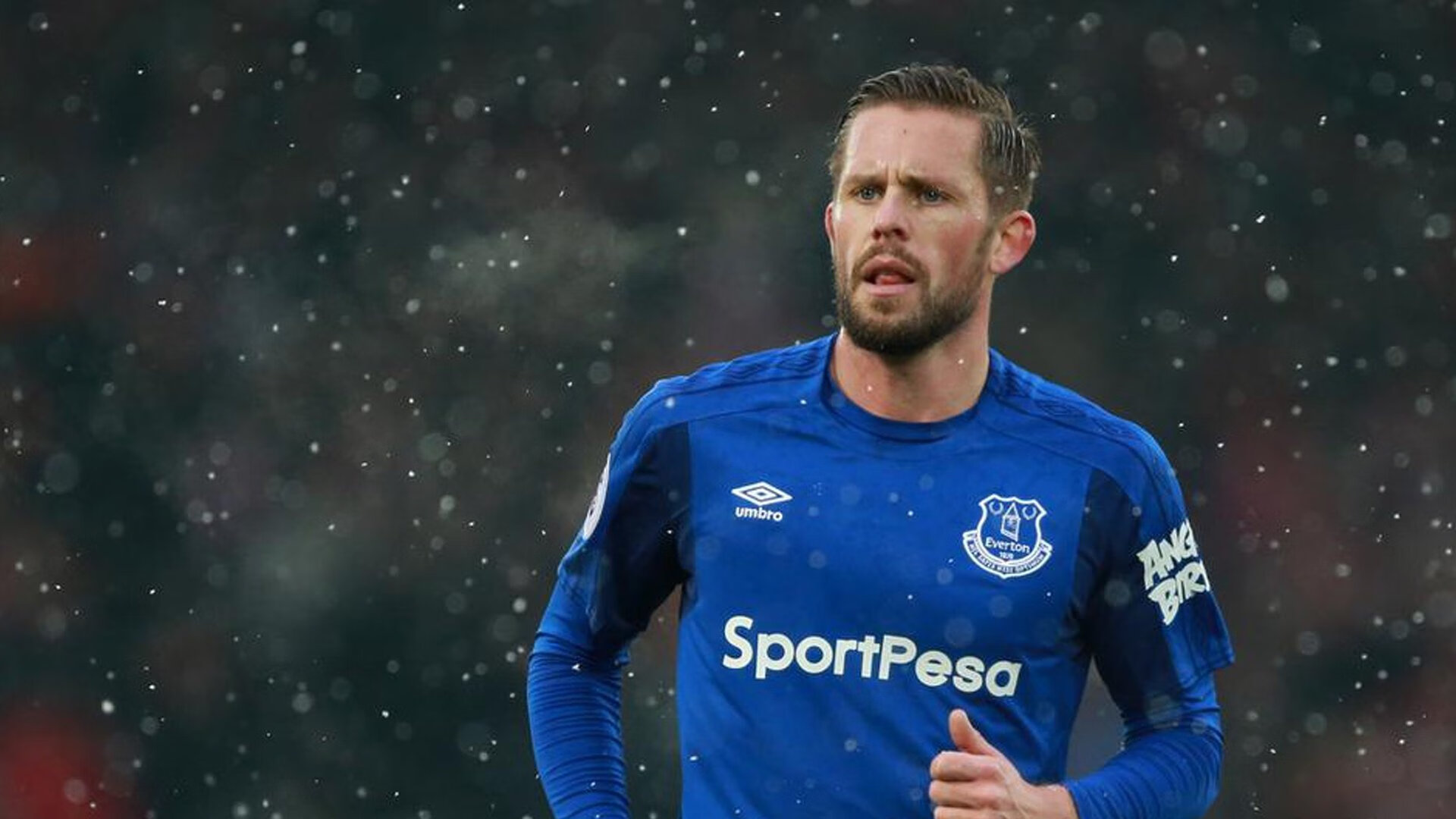 深圳队掀翻太阳，乔治发挥堪称完美