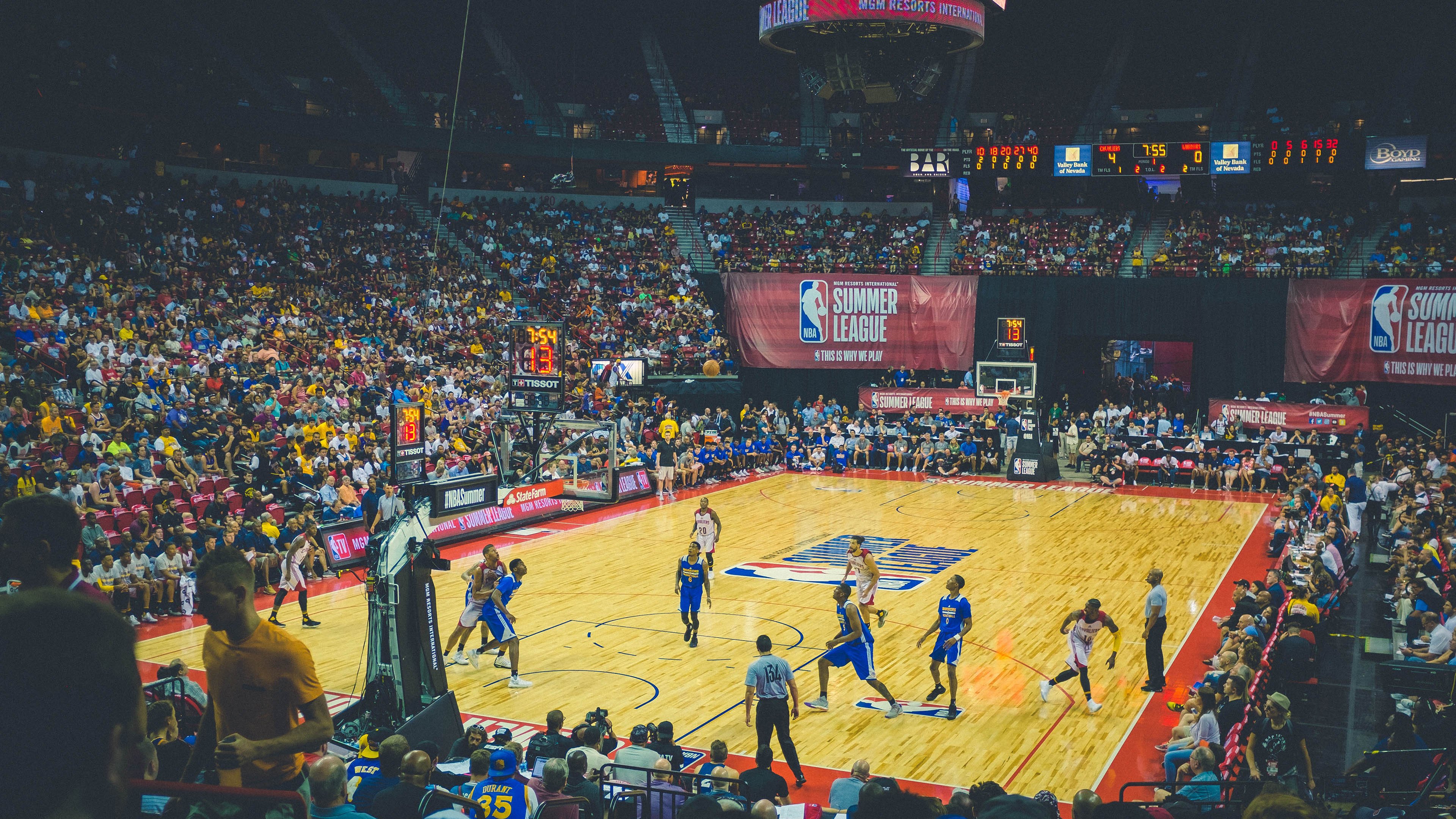 布克状态火热,尼克斯力克天津队背后的唯一性